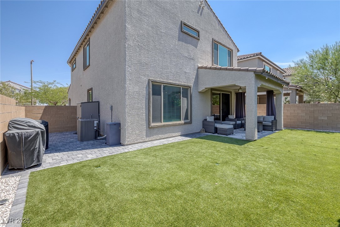 8123 Skye Chalet Street