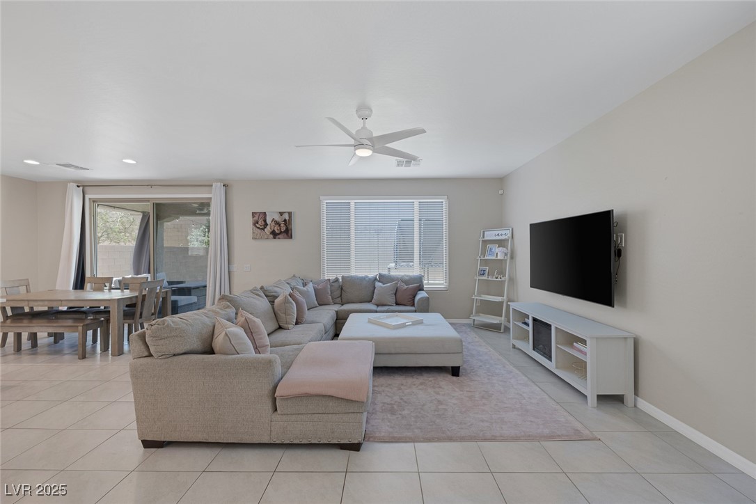 8123 Skye Chalet Street