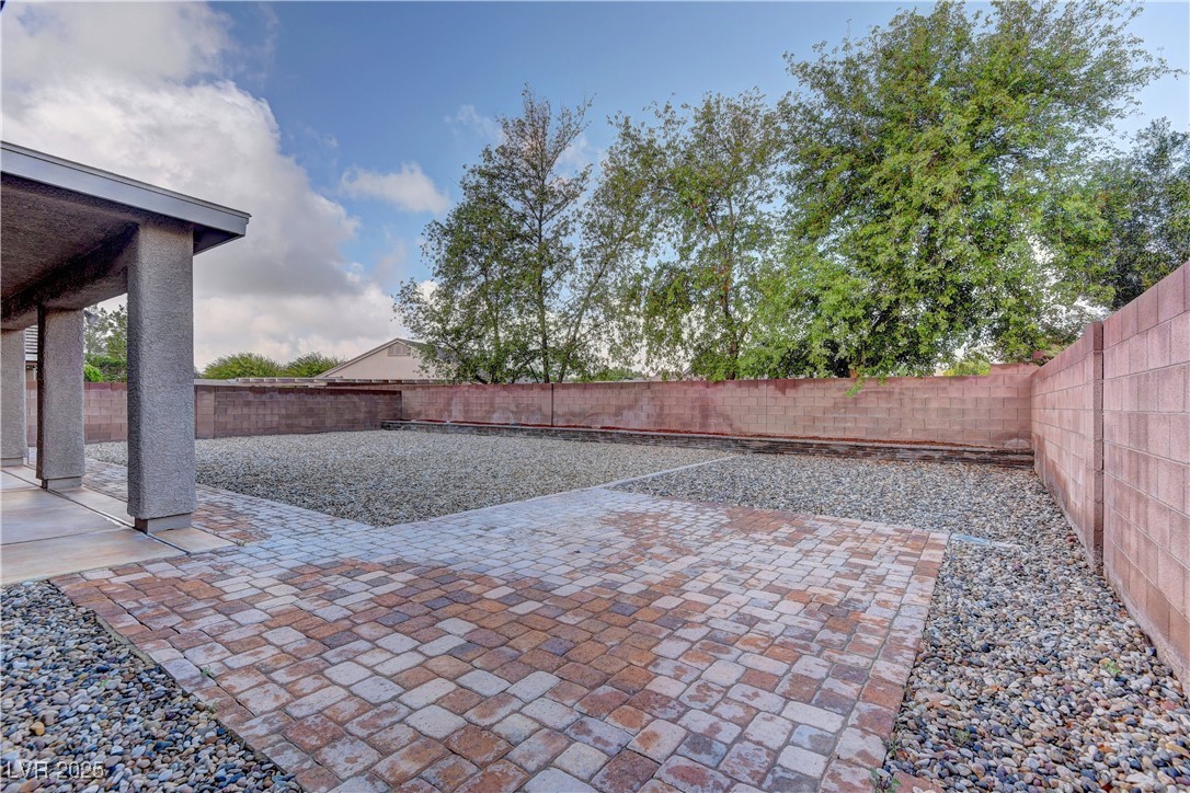 10311 Slope Ridge Street