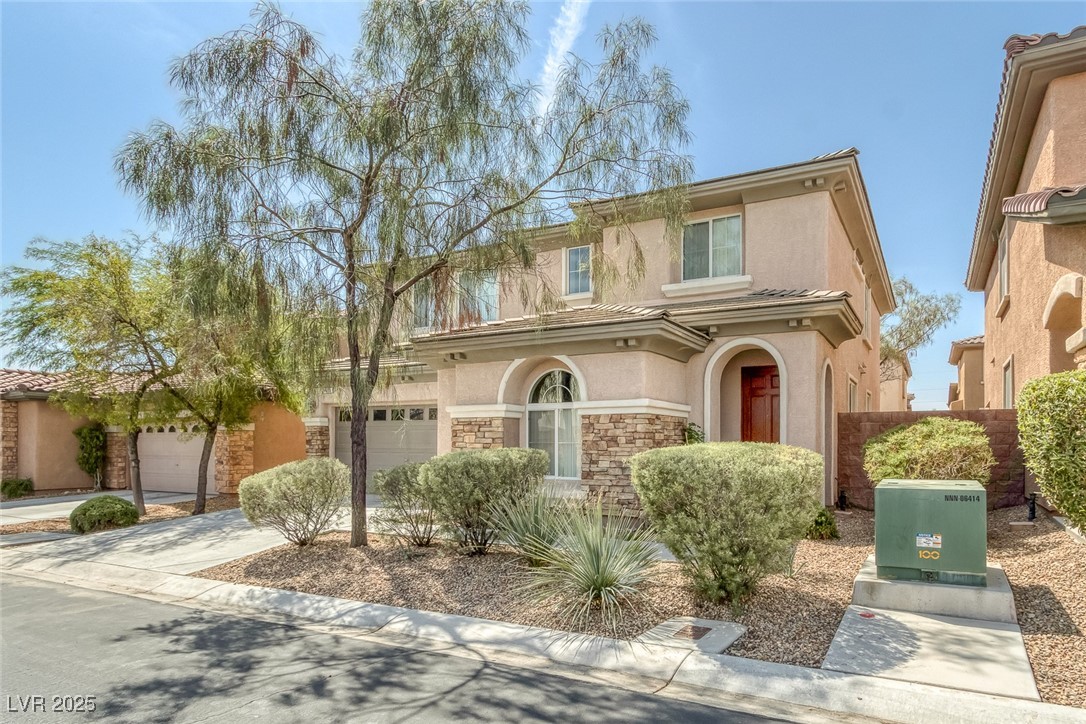 8635 Moreno Mountain Avenue
