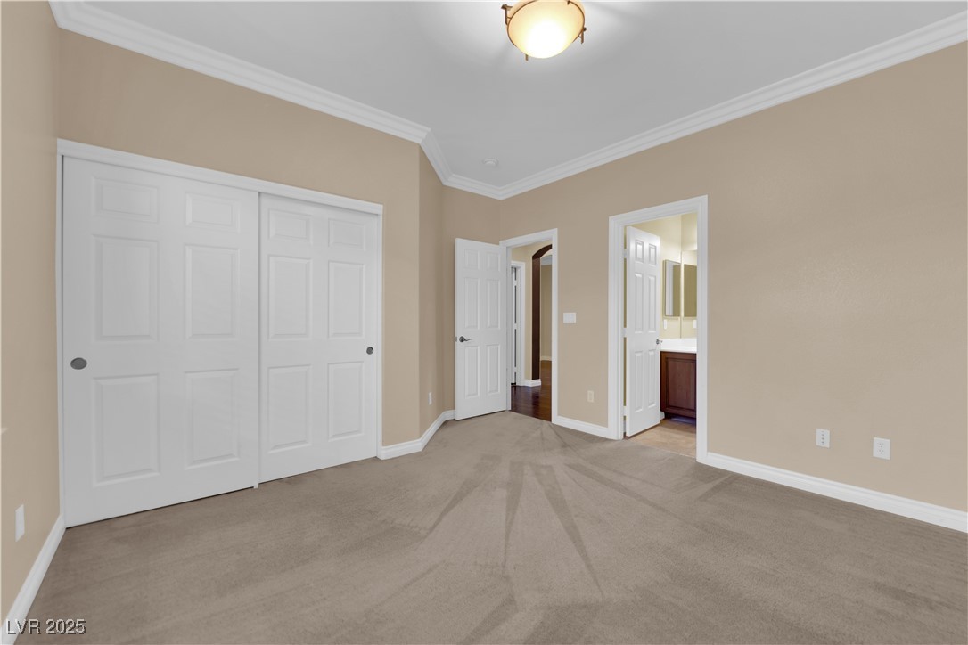 10057 Portula Valley Street