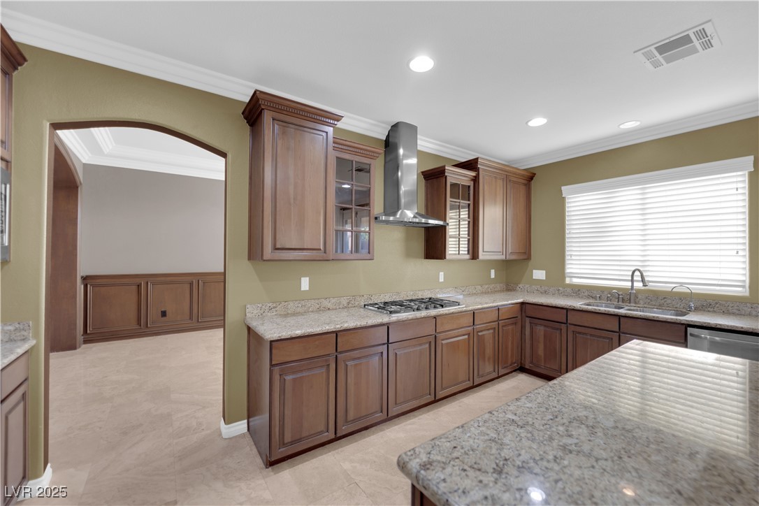 10057 Portula Valley Street