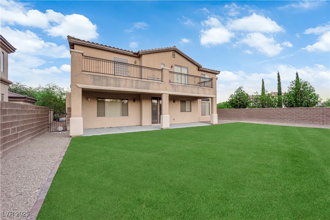 10057 Portula Valley Street