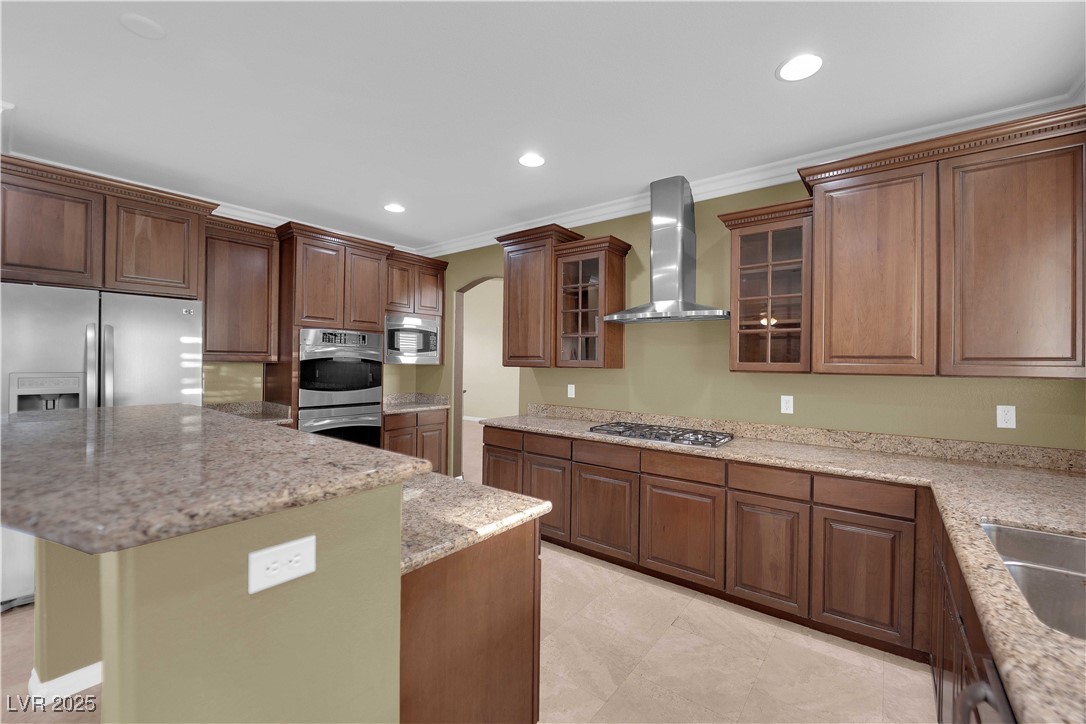 10057 Portula Valley Street