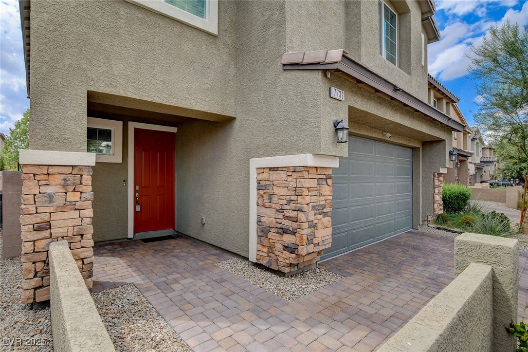 7733 Wishbone Falls Street