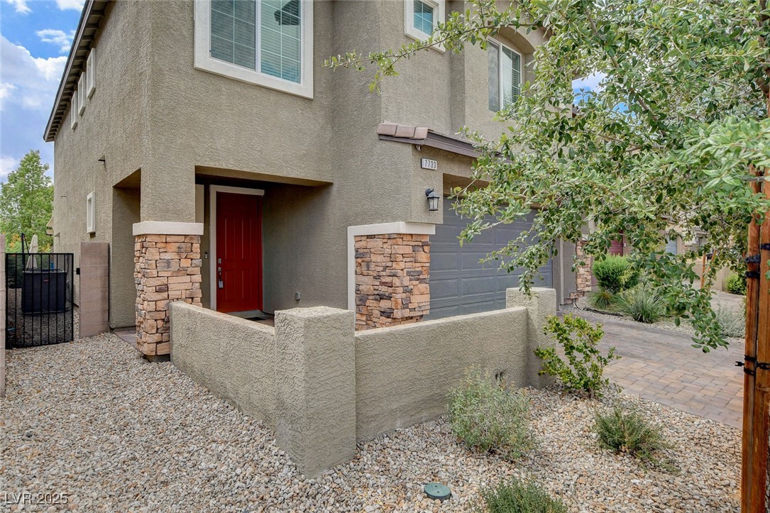 7733 Wishbone Falls Street