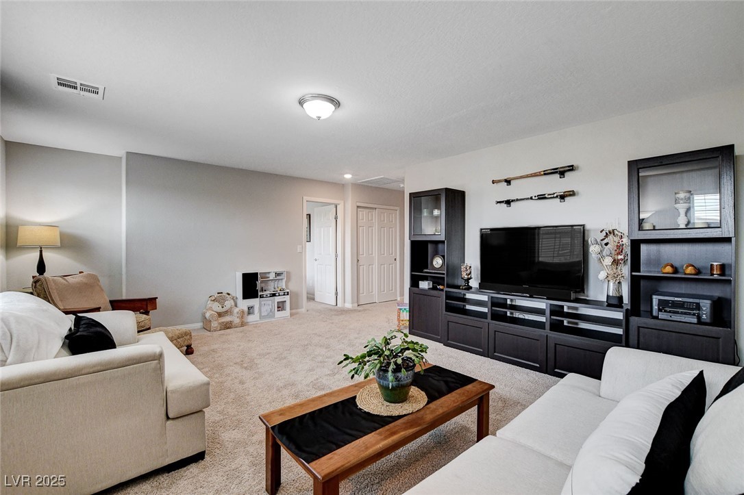 7733 Wishbone Falls Street