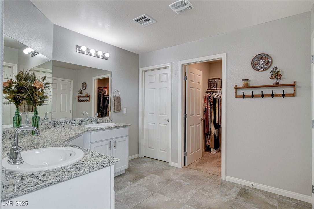 7733 Wishbone Falls Street