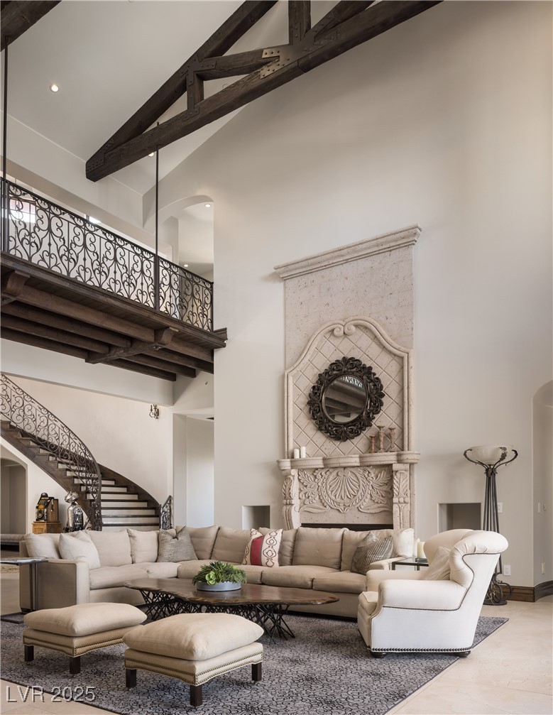 2 Awbrey Court