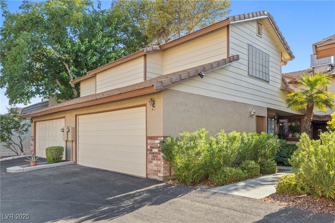 3283 Dawnflower Street B