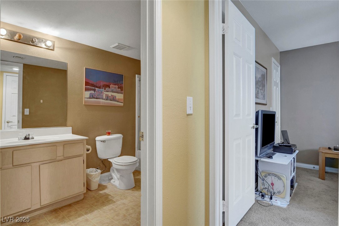 231 West Horizon Ridge Parkway 2822