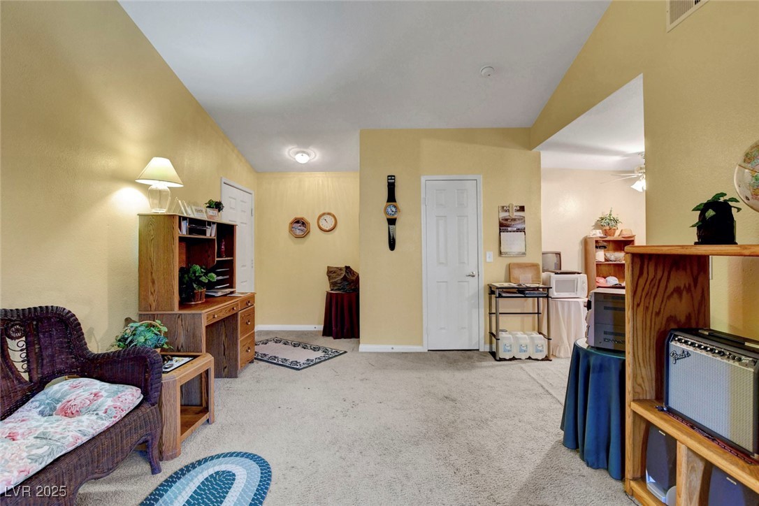 231 West Horizon Ridge Parkway 2822