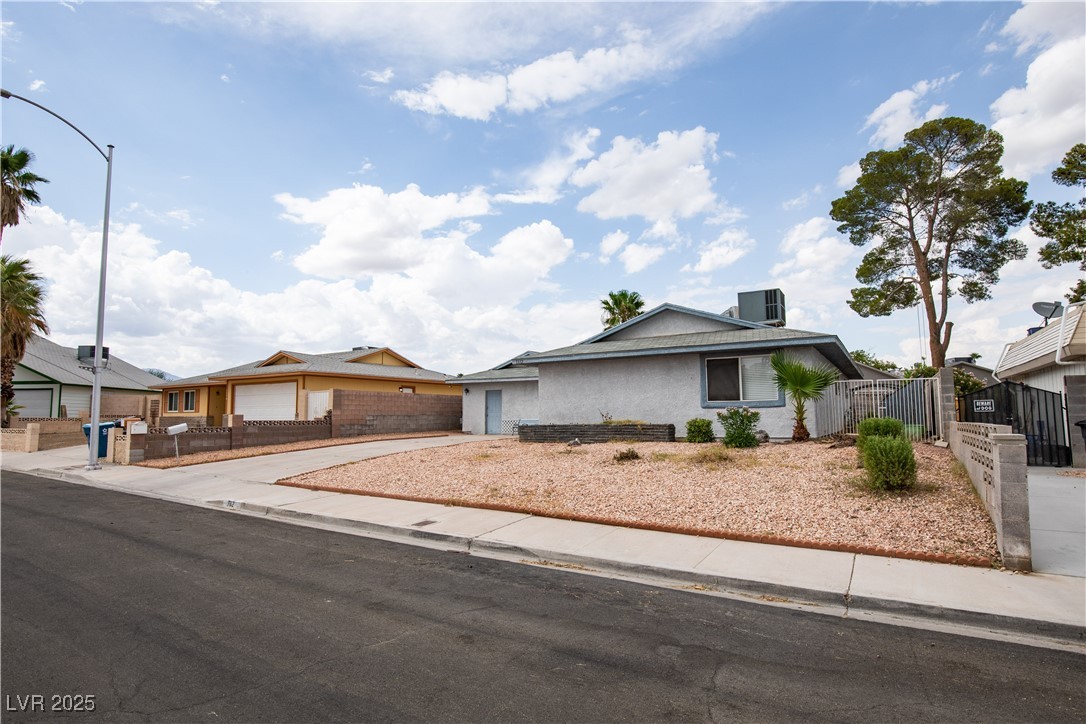 7112 Michael Collins Place
