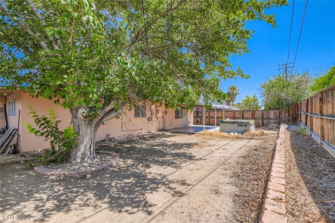 4117 El Cederal Avenue
