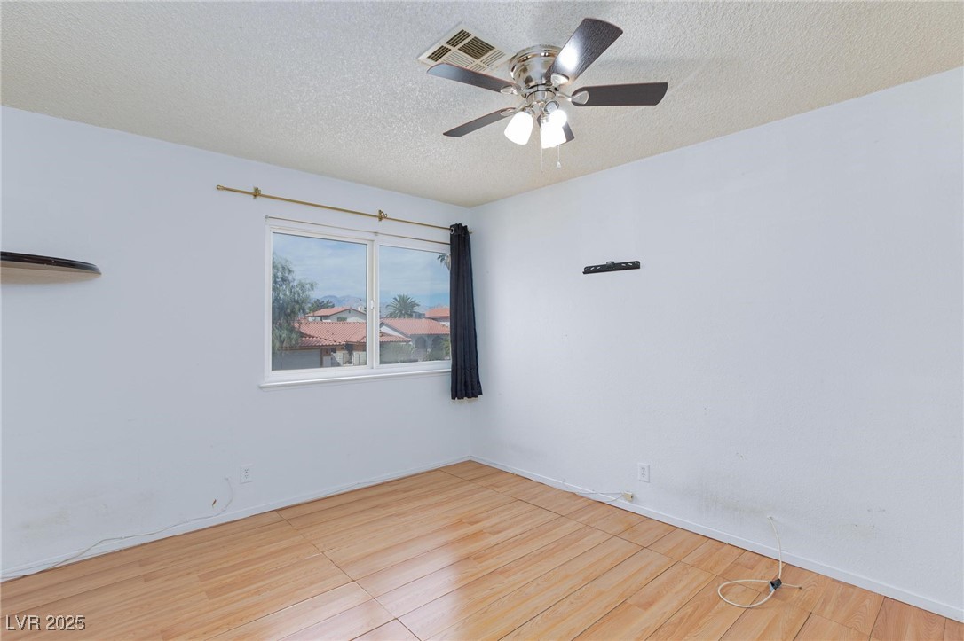 4000 Camas Court