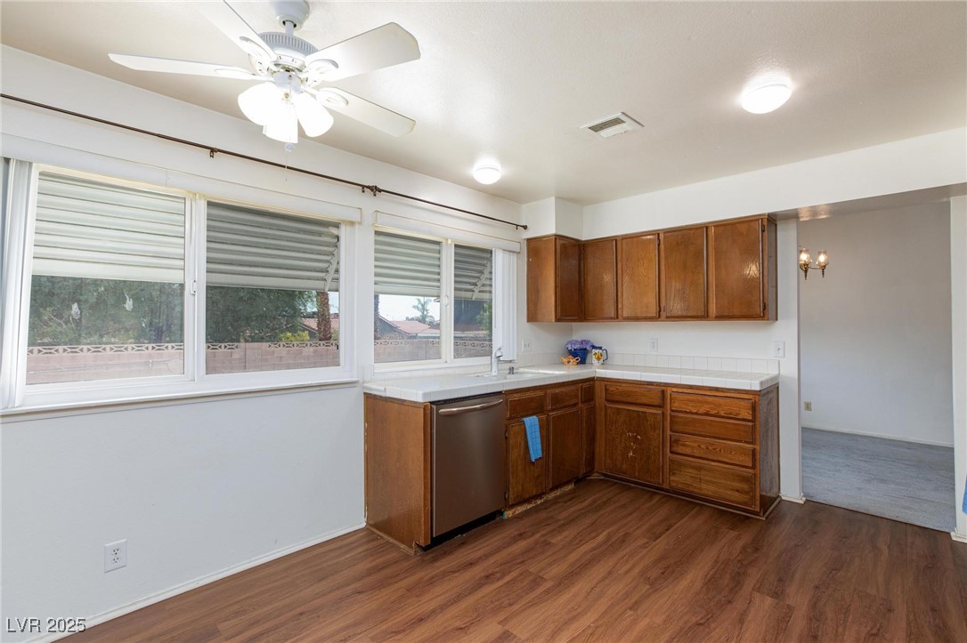 4000 Camas Court