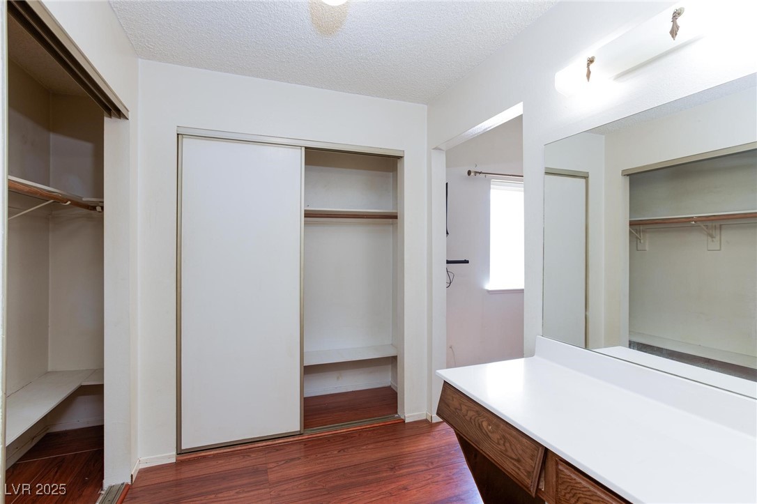 4000 Camas Court