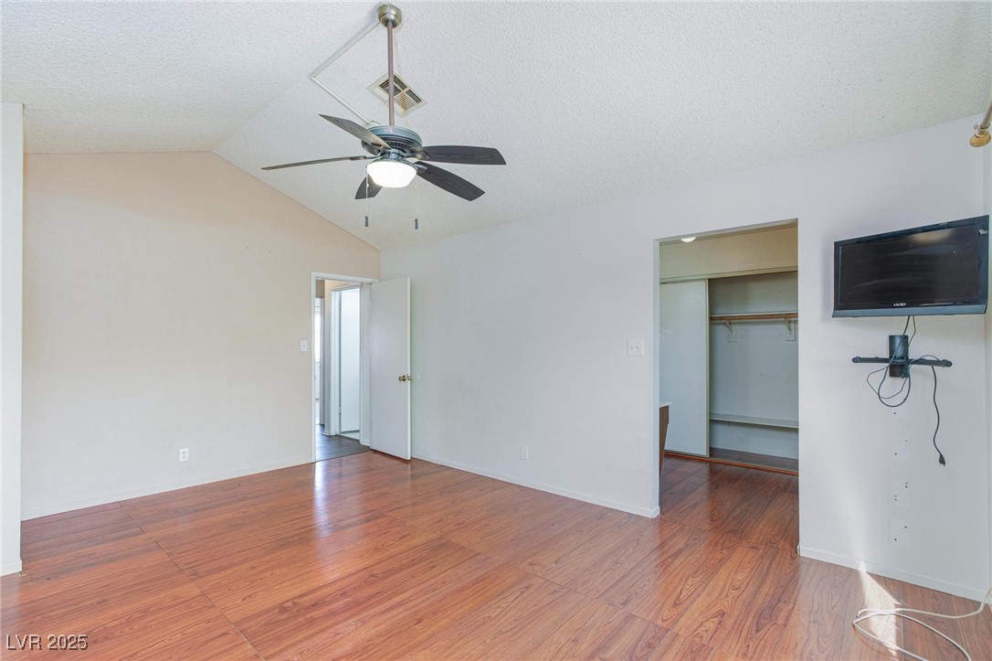 4000 Camas Court