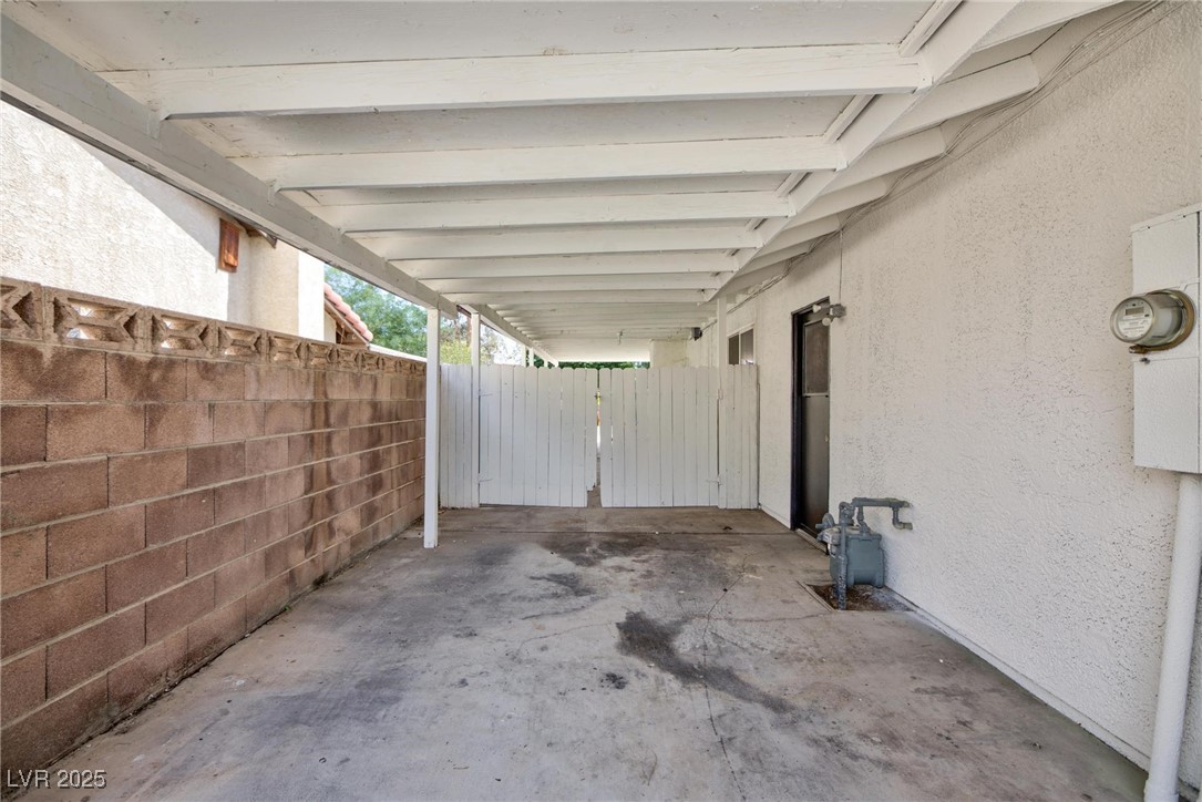 4000 Camas Court