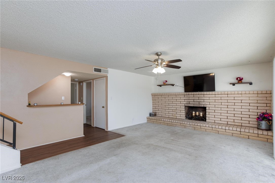 4000 Camas Court