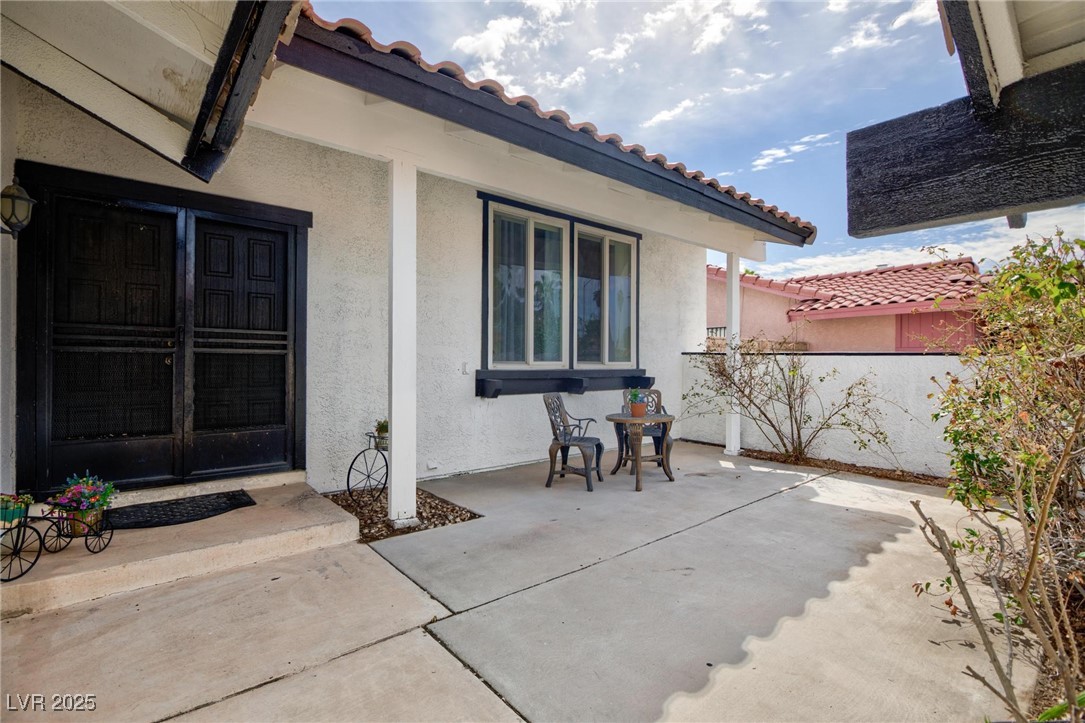 4000 Camas Court