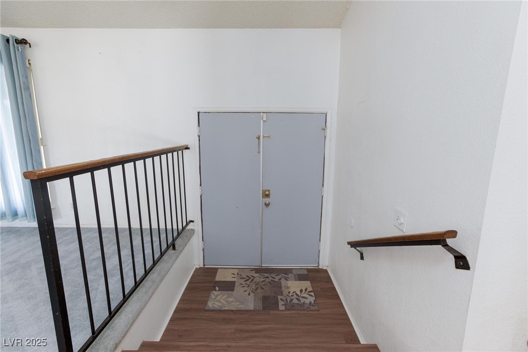 4000 Camas Court