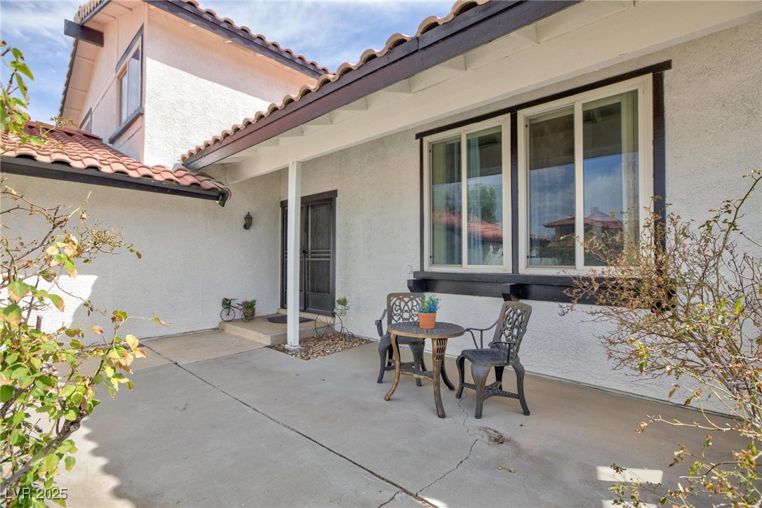 4000 Camas Court