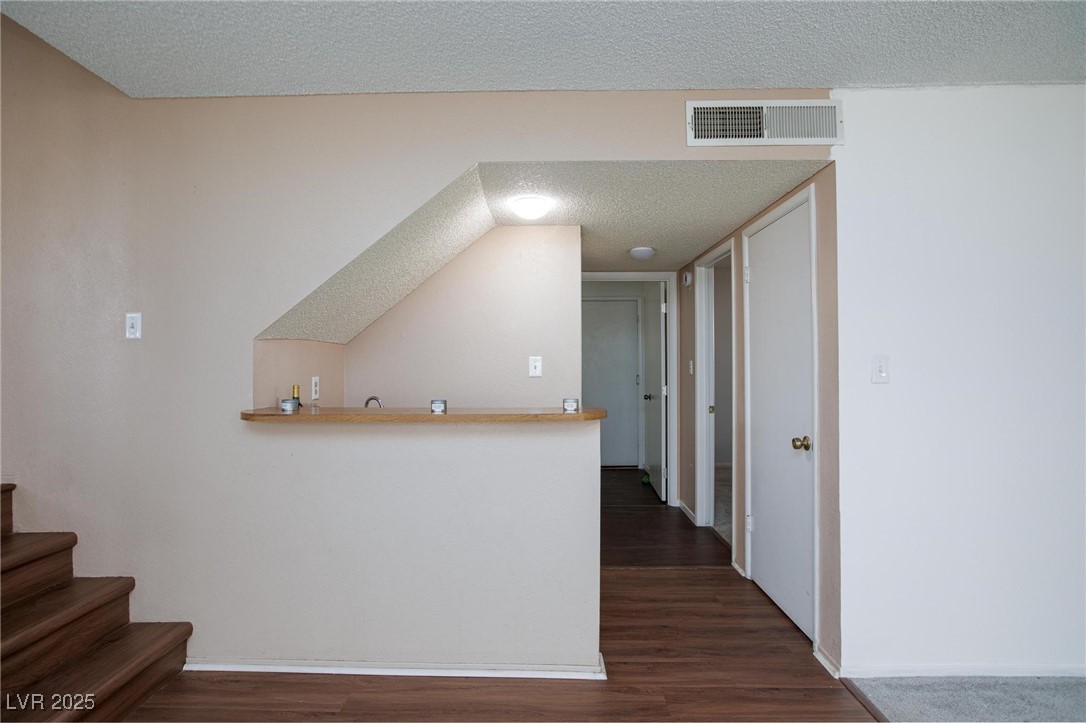 4000 Camas Court