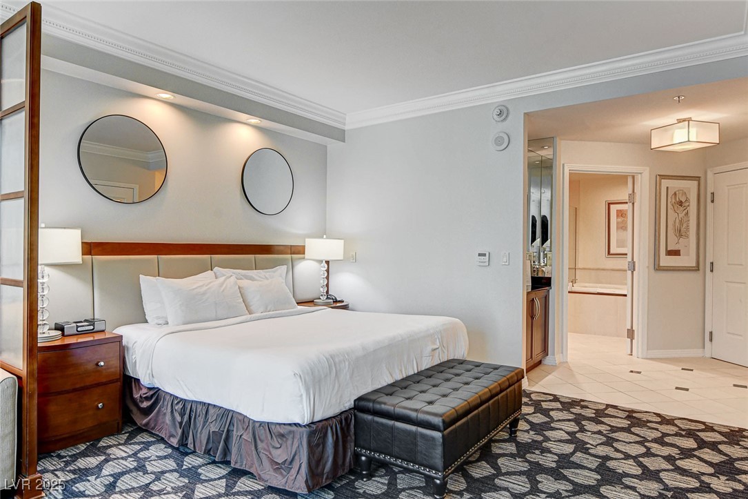 135 East Harmon Avenue 2211