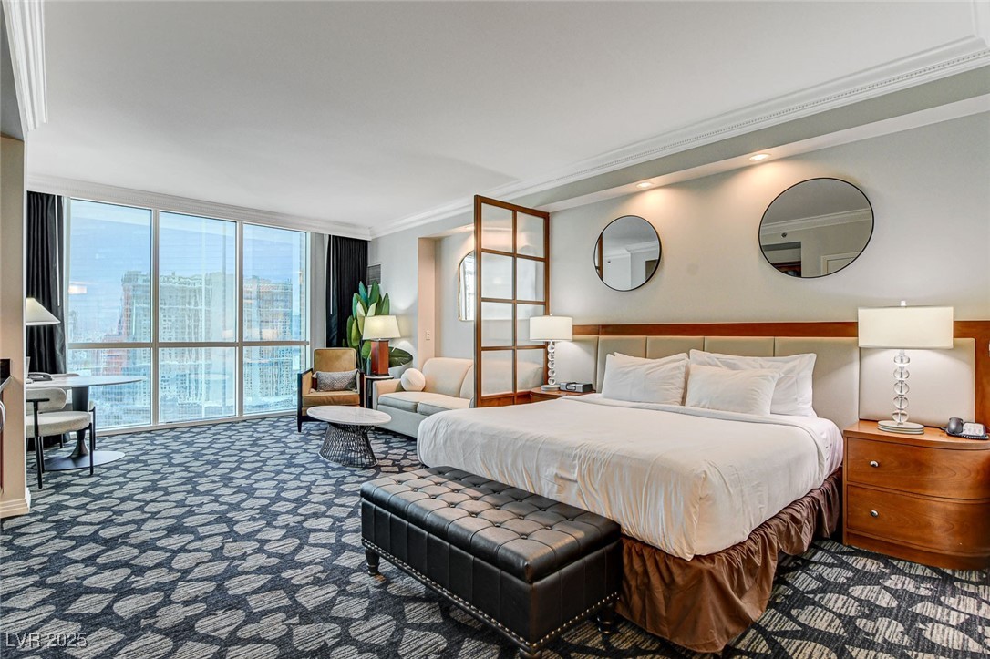 135 East Harmon Avenue 2211