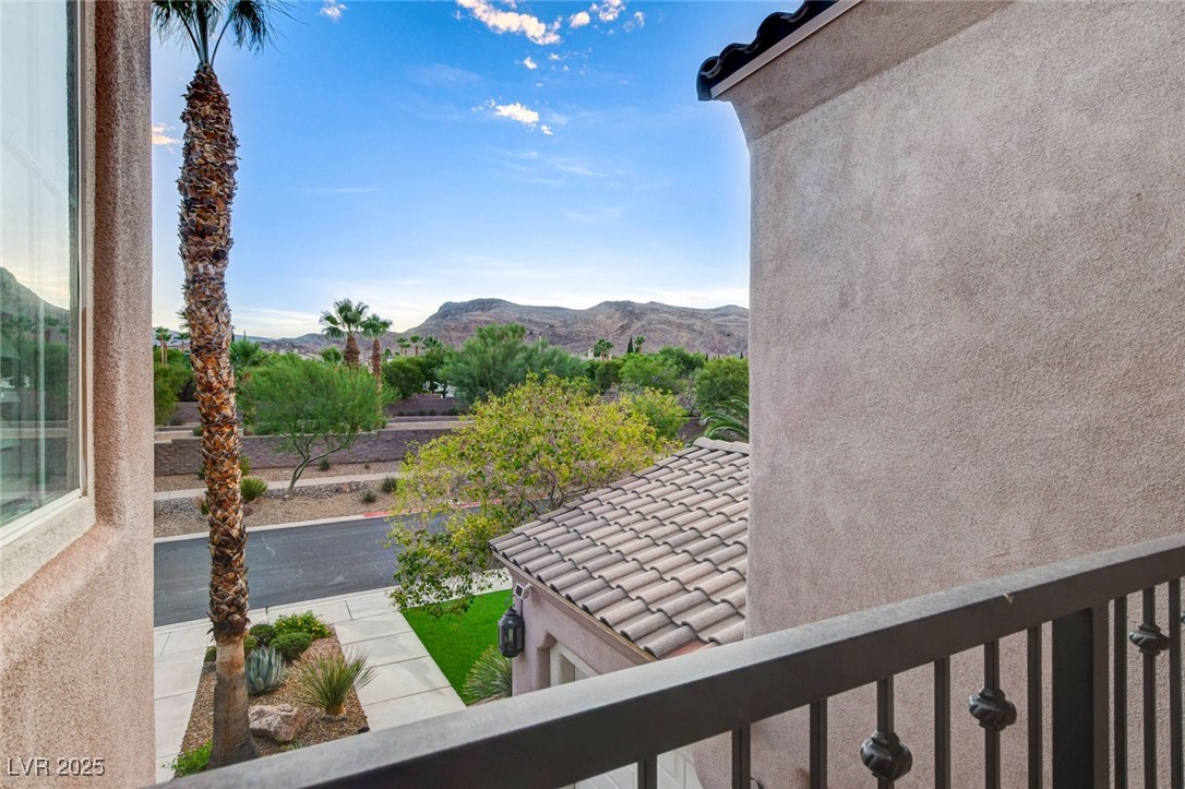 3258 Dove Run Creek Drive