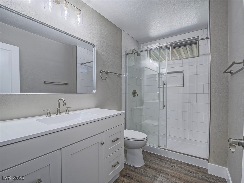 2479 North Walnut Road