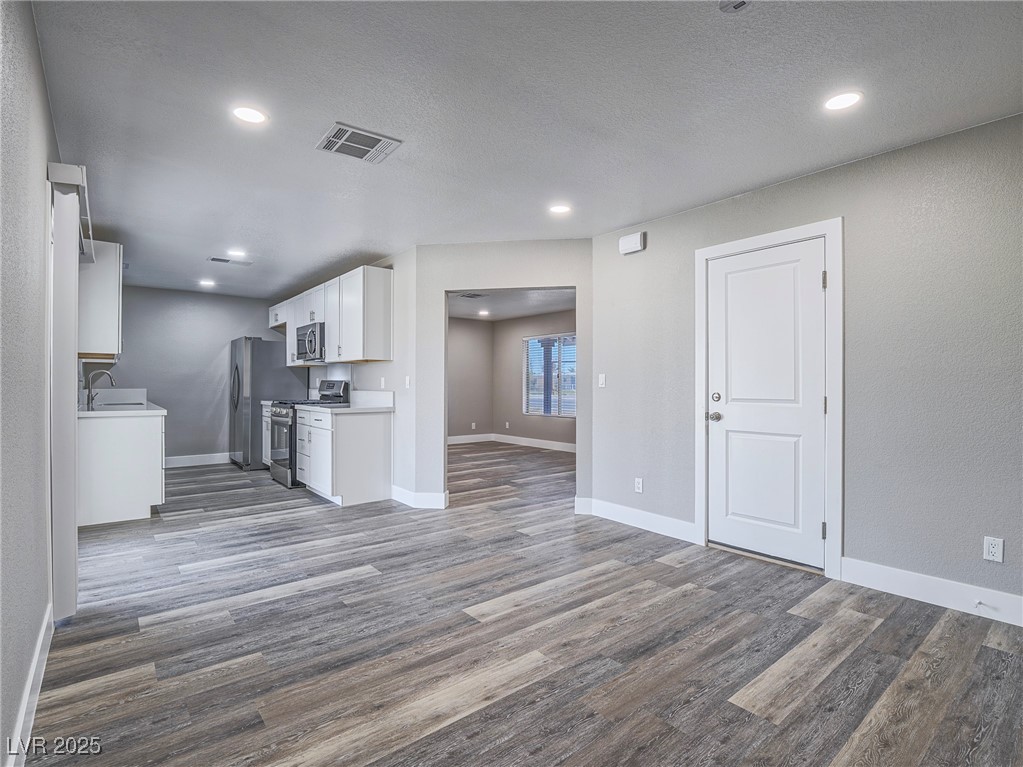 2479 North Walnut Road