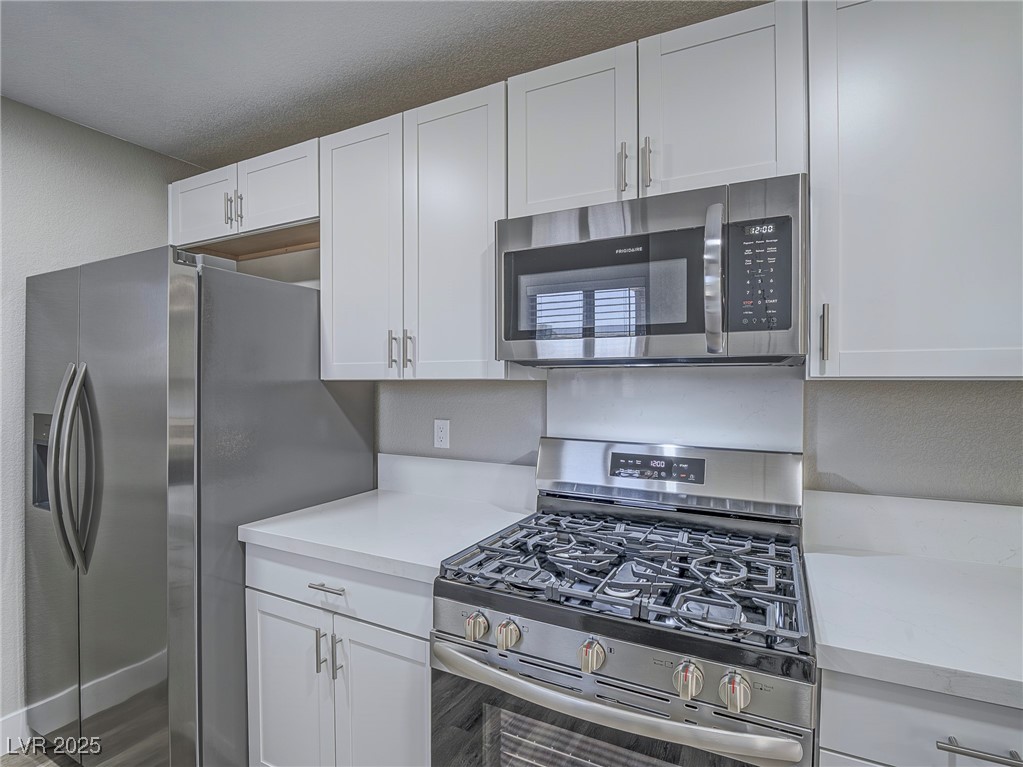 2479 North Walnut Road