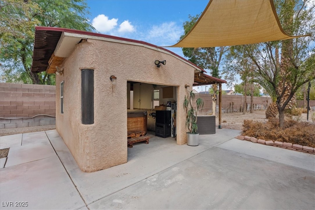 3827 Blue Gull Street