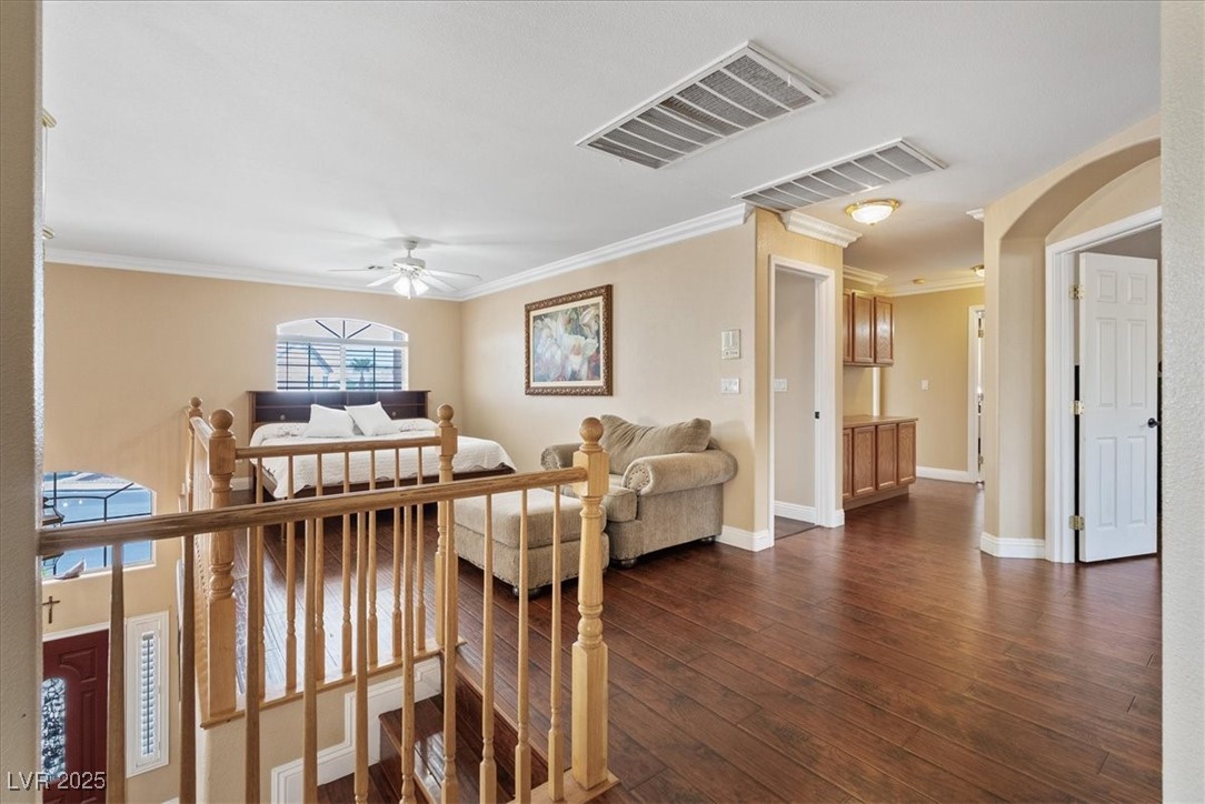 3827 Blue Gull Street