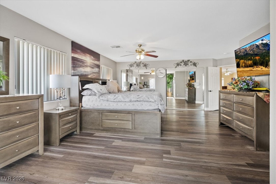 3827 Blue Gull Street