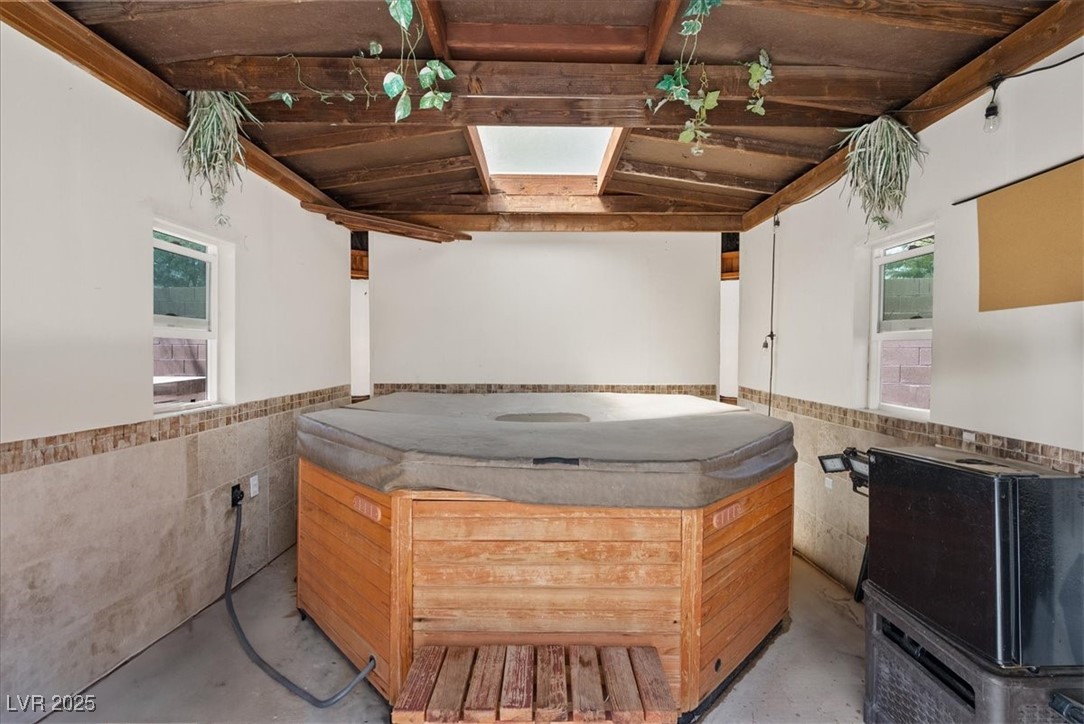 3827 Blue Gull Street