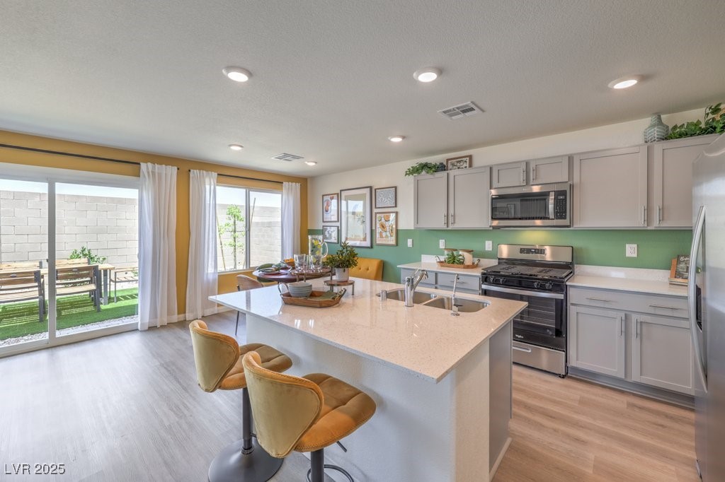 6141 Orchid Falls Street 25