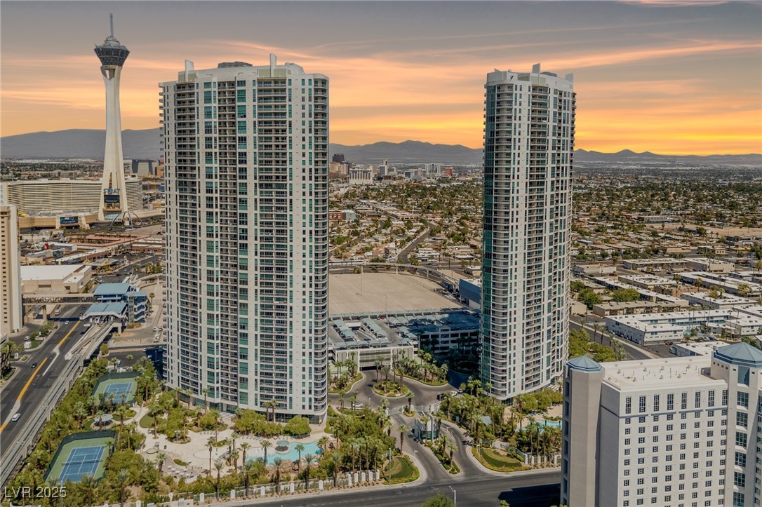 222 Karen Avenue 1101