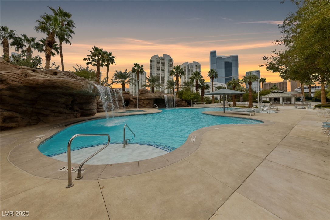 222 Karen Avenue 1101