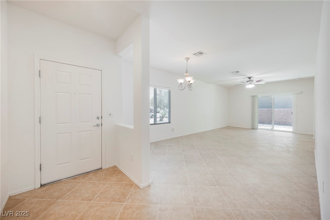 2129 Bay Thrush Way