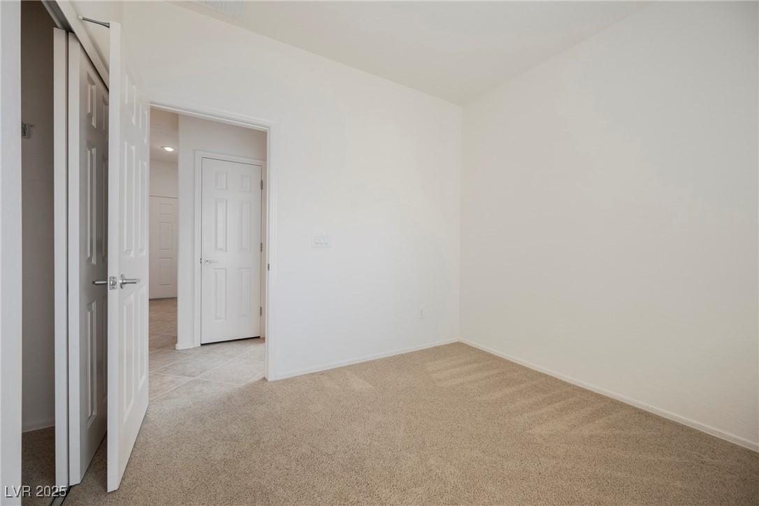 2129 Bay Thrush Way