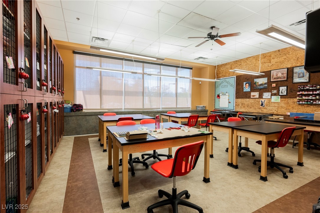 2129 Bay Thrush Way