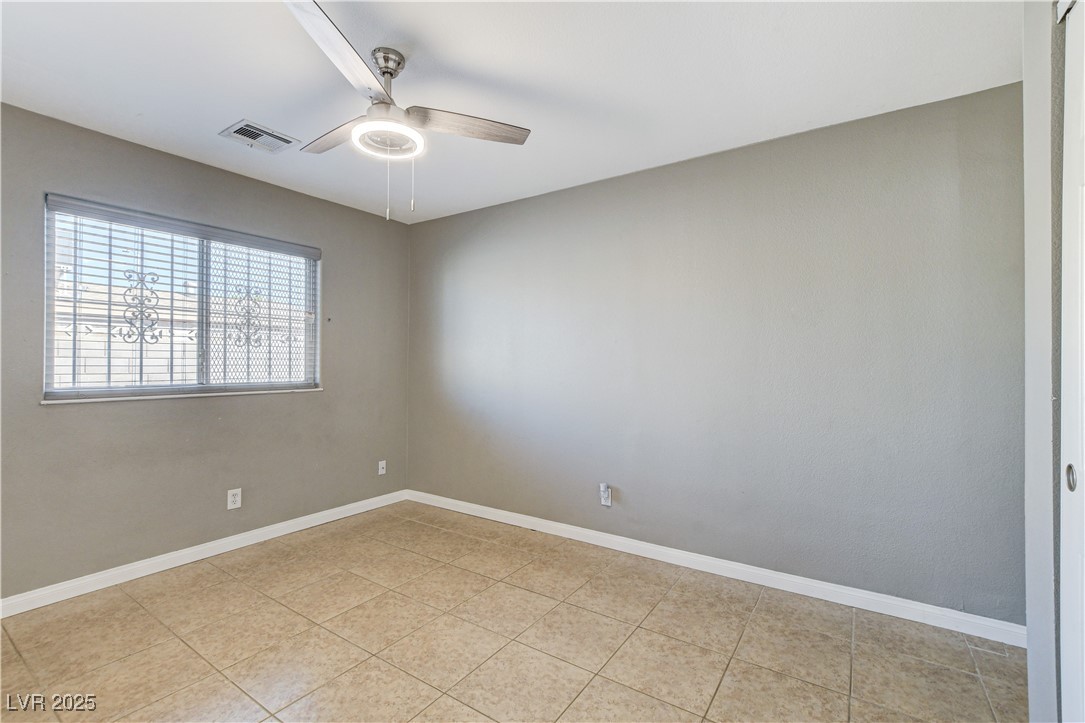 4828 Lakestream Avenue