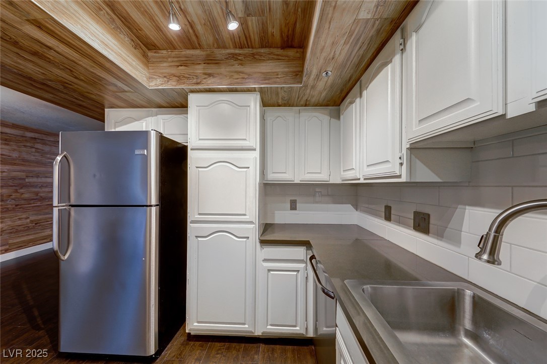 2603 South Durango Drive 203