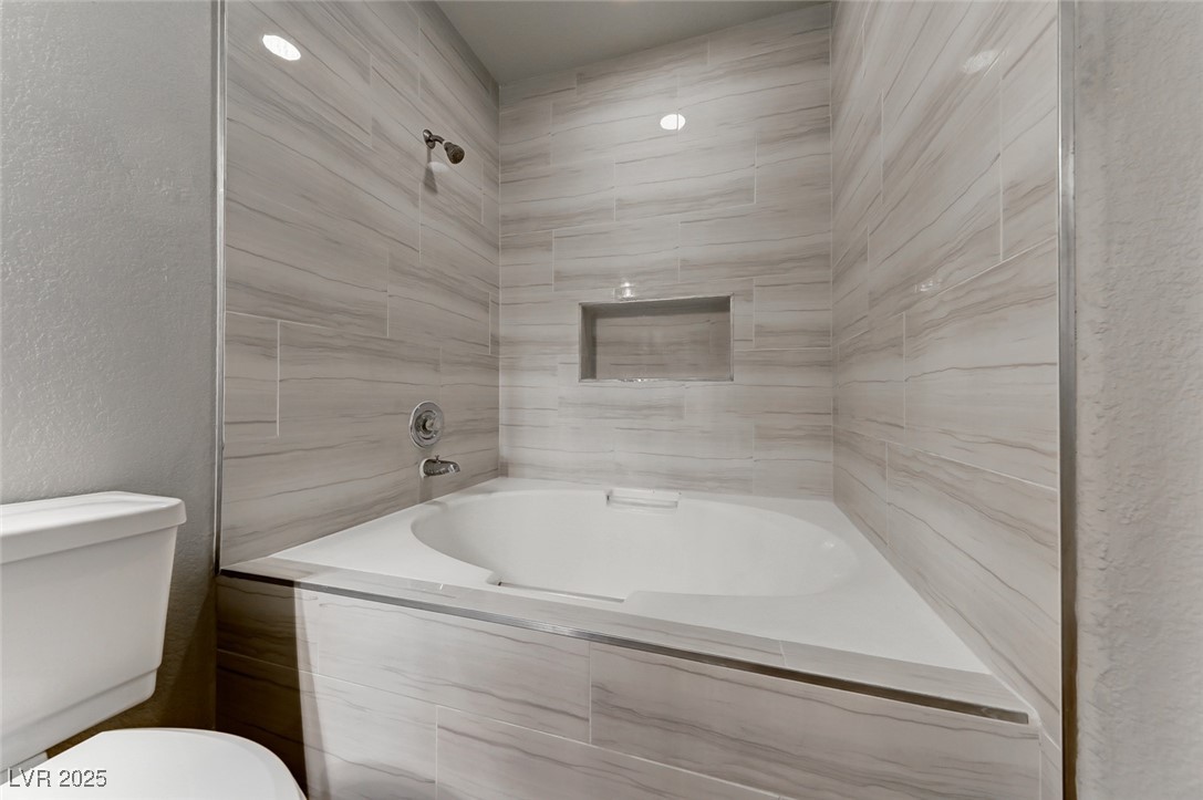 2603 South Durango Drive 203