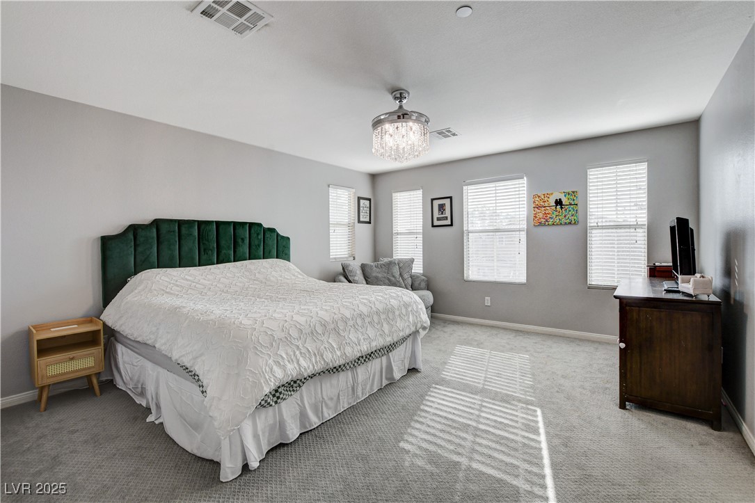 2110 Waterlily View Street