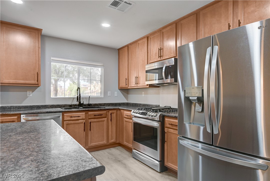 2110 Waterlily View Street