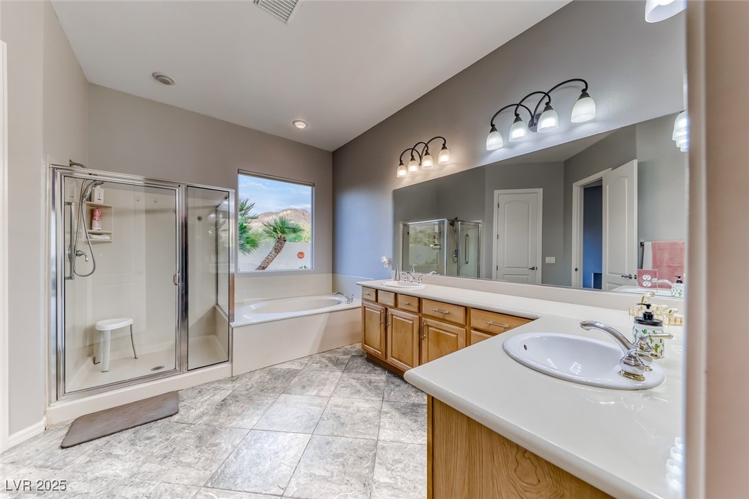 2142 Sandstone Cliffs Drive